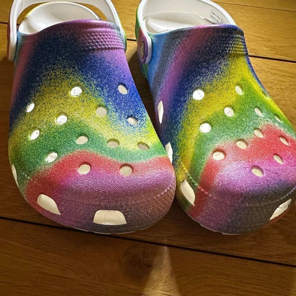 crocs tie dye m7 w9 - Picture 4 of 6